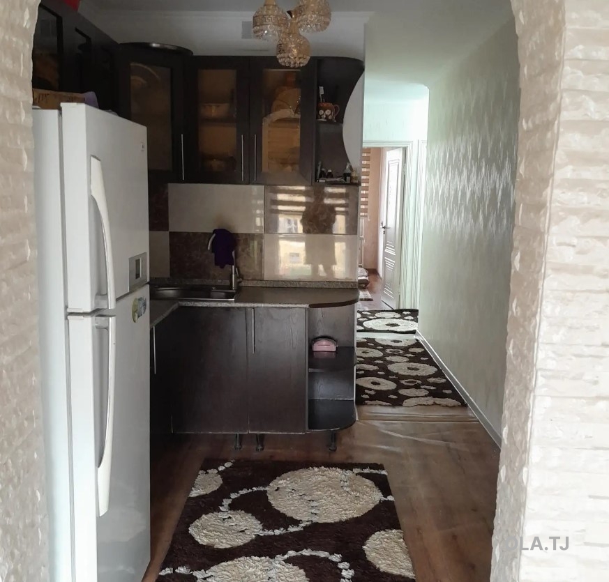 3 комнатная квартира, 4 этаж, 80 м²