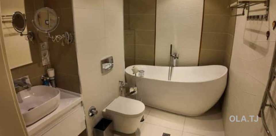 4 комнатная квартира, 12 этаж, 170 м²