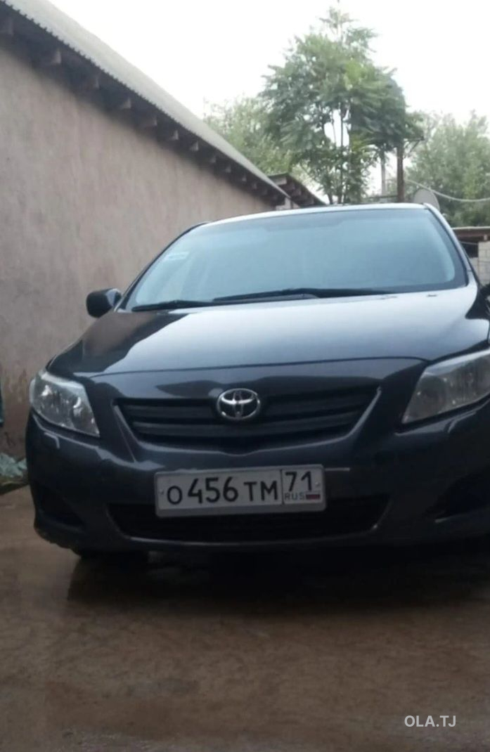 Toyota Corolla,  2010