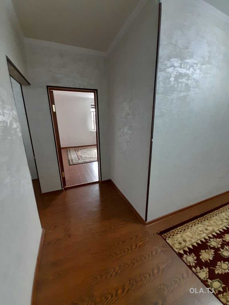 3 комнатная квартира, 2 этаж, 110 м²