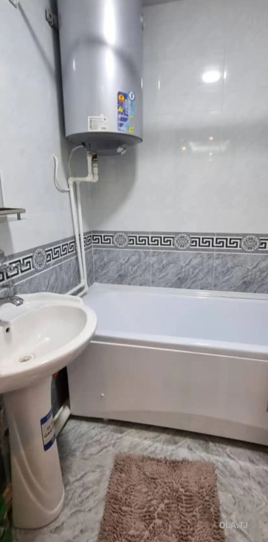 3 комнатная квартира, 3 этаж, 90 м²