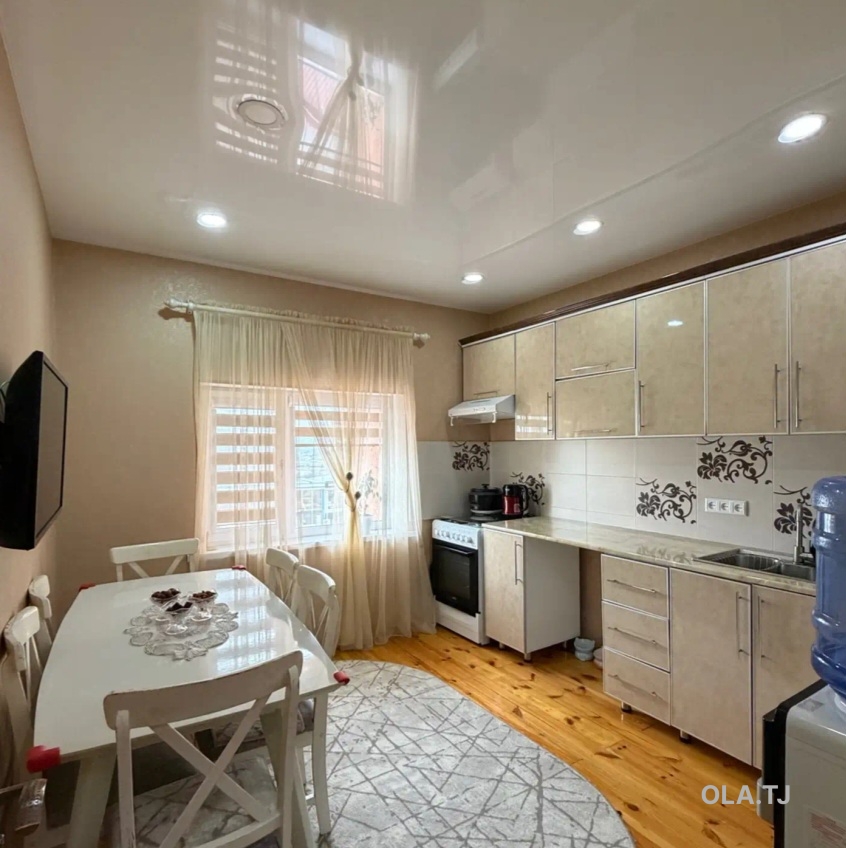 3 комнатная квартира, 4 этаж, 70 м²