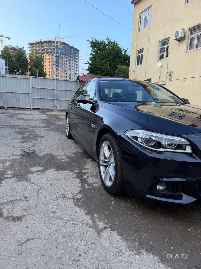 BMW 5 серия,  2015