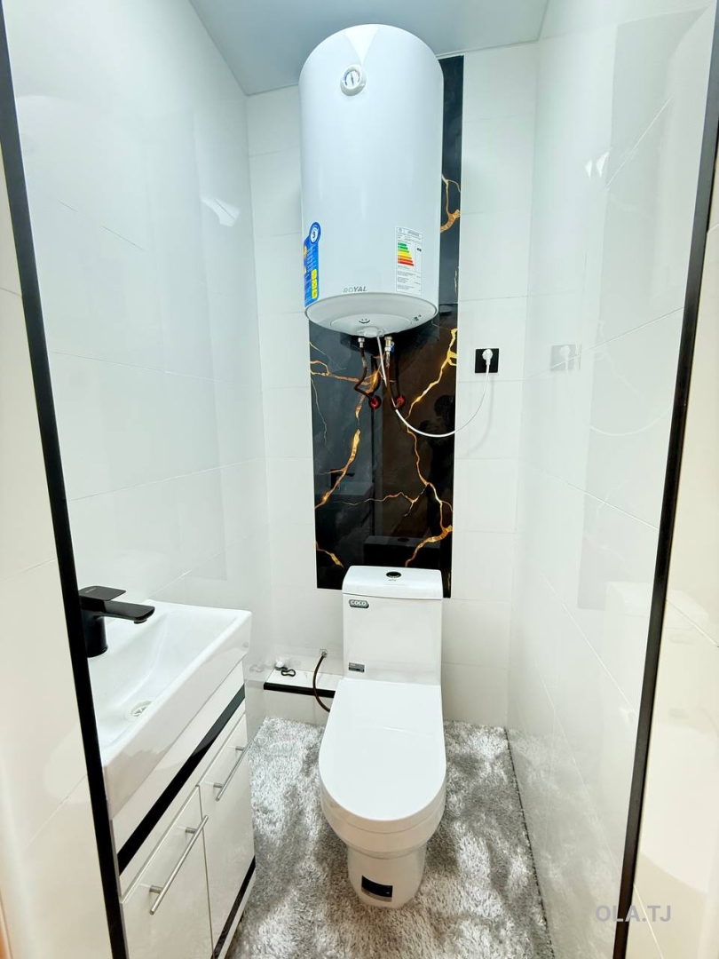 3 комнатная квартира, 14 этаж, 66 м²
