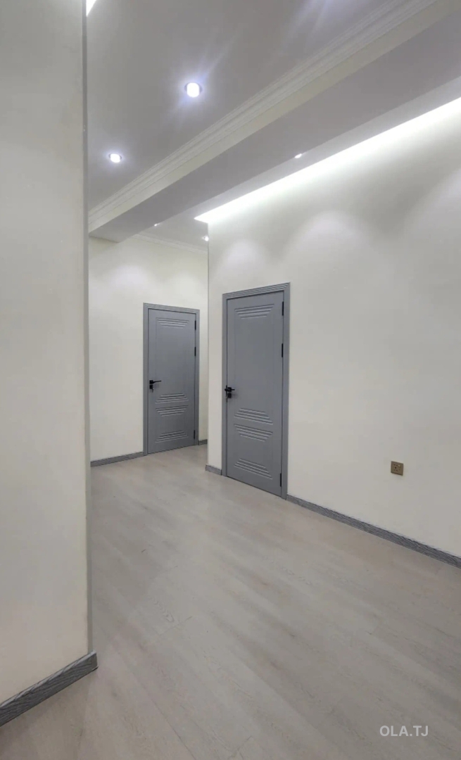 3 комнатная квартира, 6 этаж, 90 м²