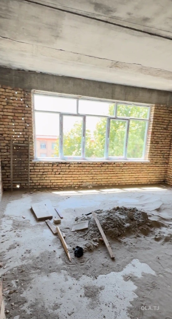 3 комнатная квартира, 3 этаж, 82 м²