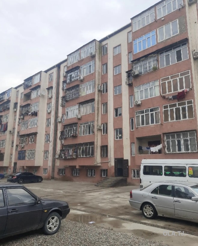 1 комнатная квартира, Цокольный этаж, 33 м²