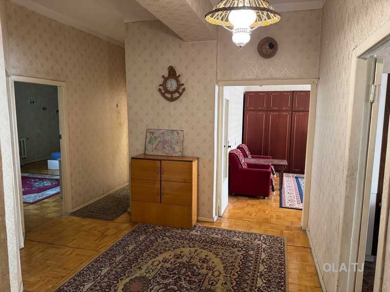 3 комнатная квартира, 3 этаж, 100 м²