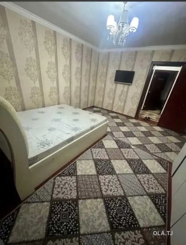 2 комнатная квартира,  этаж,
