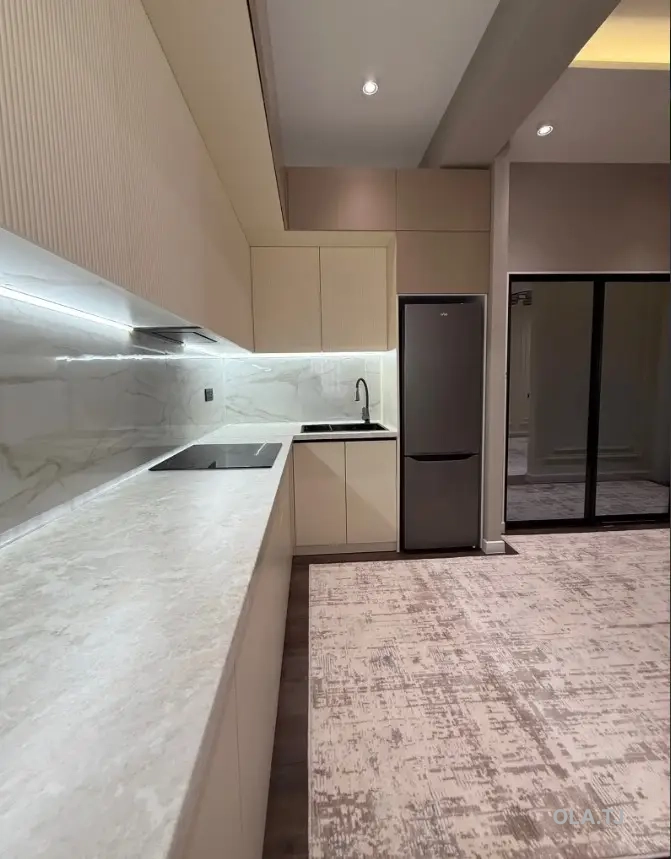 2 комнатная квартира, 5/, 60 м²