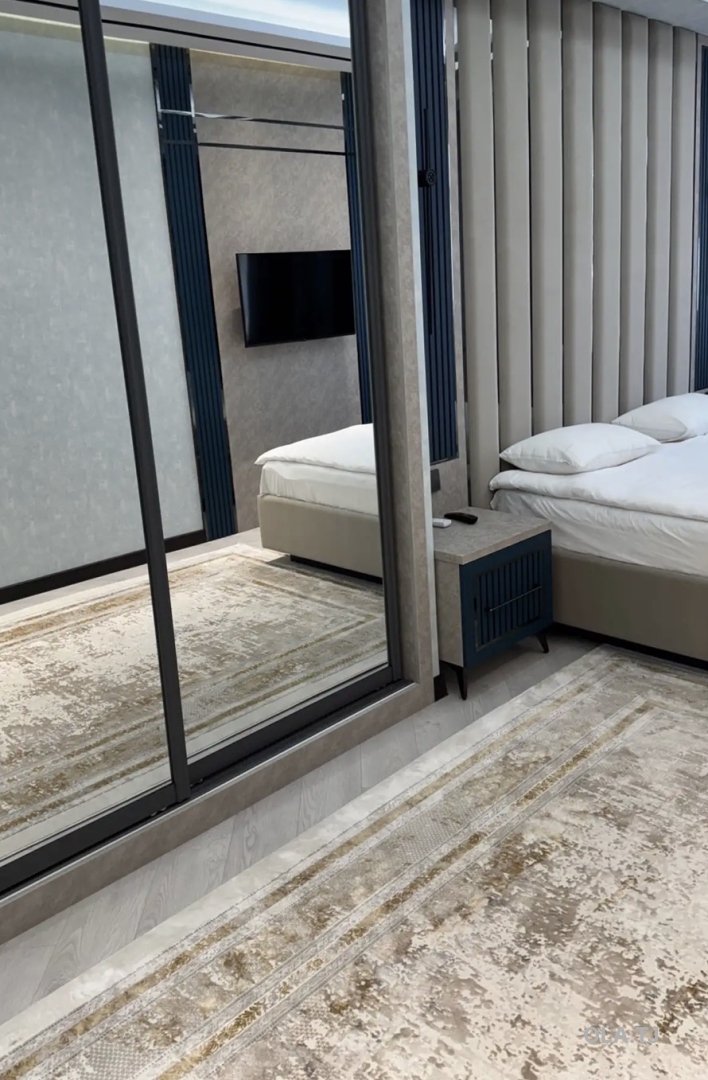 2 комнатная квартира, 9 этаж, 104 м²