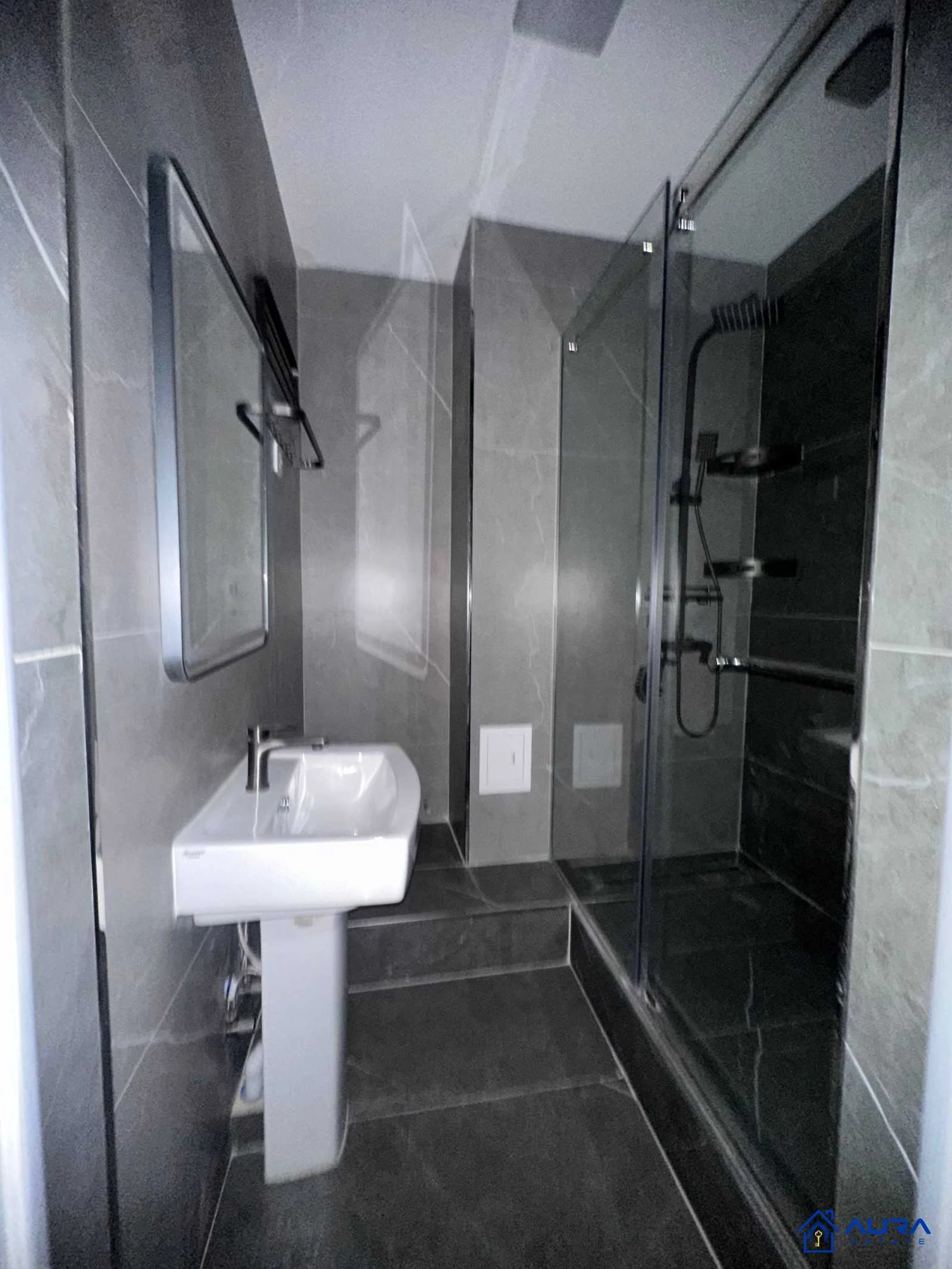 3 комнатная квартира, 10 этаж, 91.5 м²
