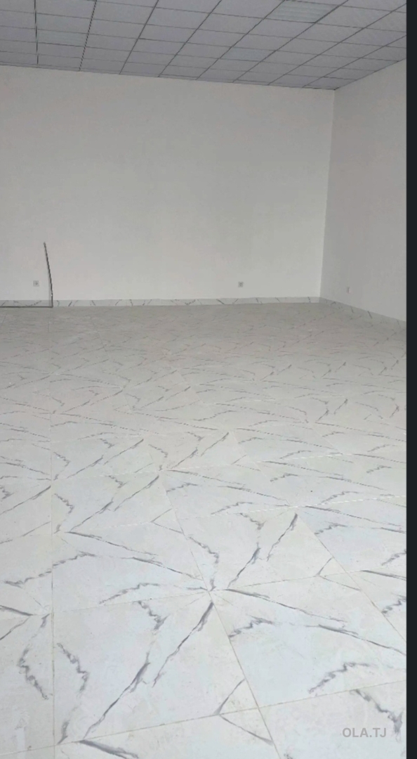 Помещение под магазин / салон, 67м², Шохмансур, Док
