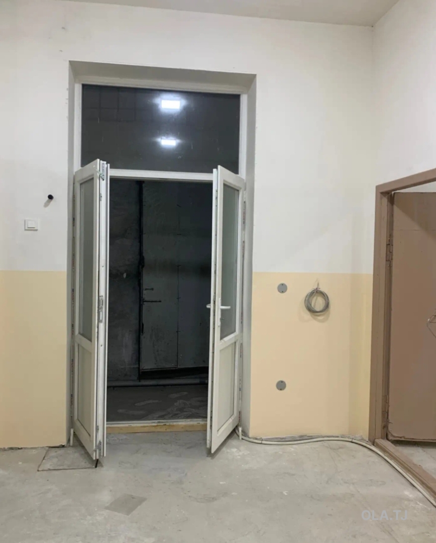 Офис в аренду, В жилом доме, 48 м²