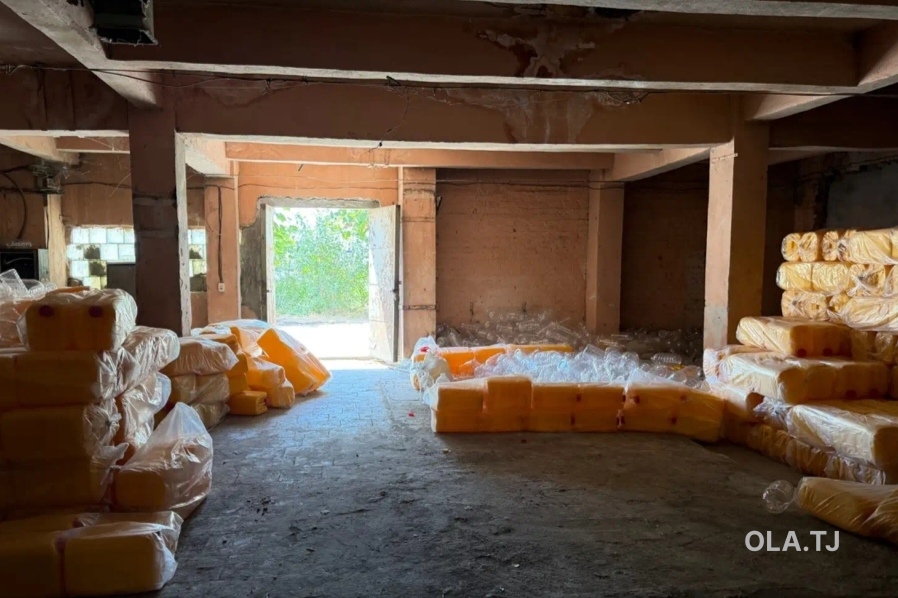 Офис в аренду, В бизнес-центре, 460 м²