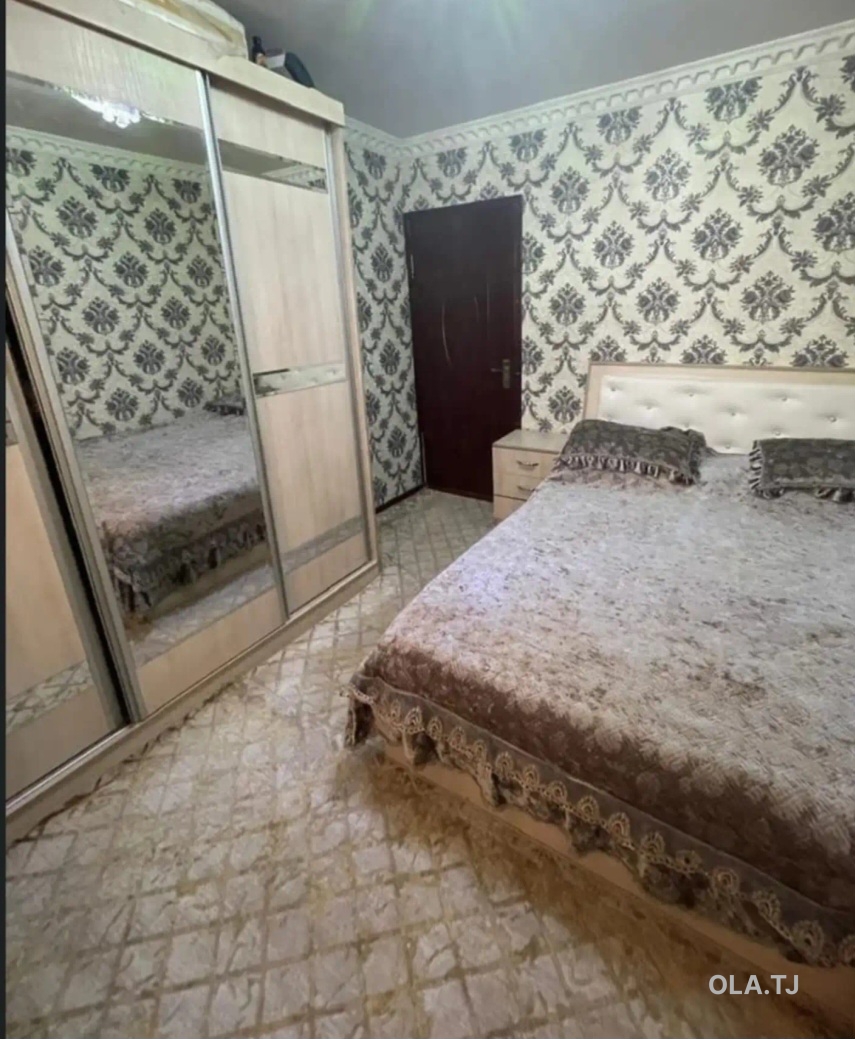 5 комнатная квартира, 3 этаж, 212 м²