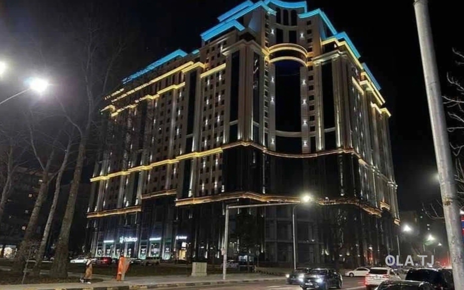 3 комнатная квартира, 18 этаж, 123 м²