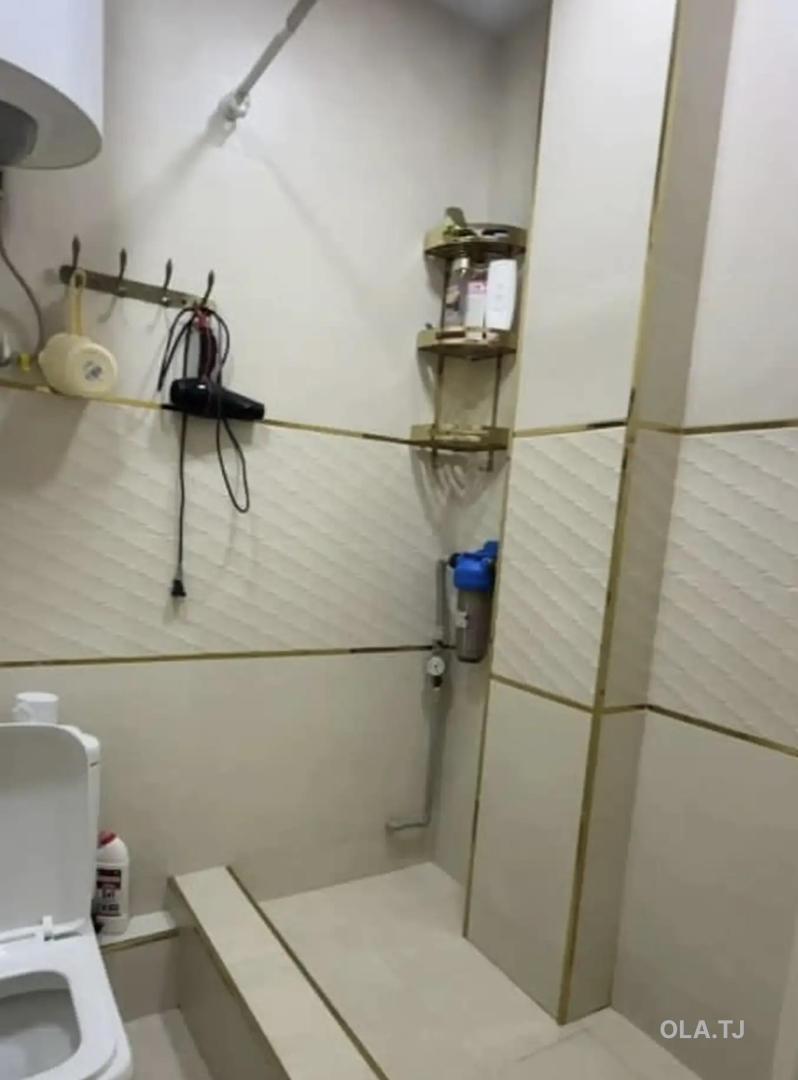 3 комнатная квартира, 3 этаж, 103 м²
