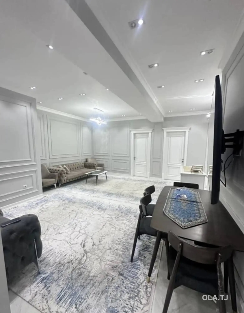 3 комнатная квартира, 15 этаж, 85 м²