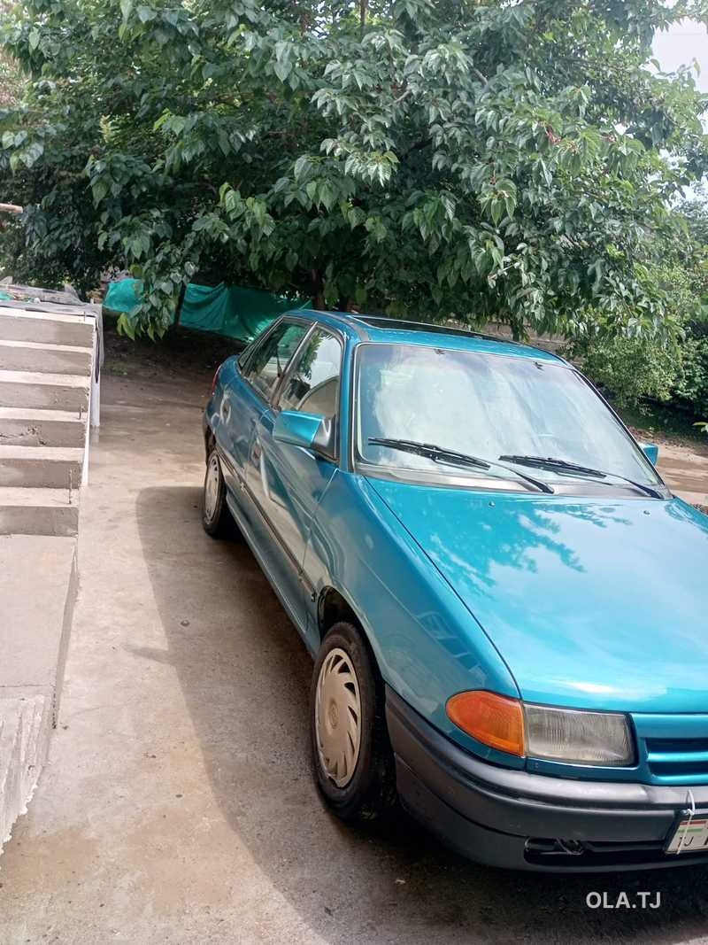 Opel Astra F,  1992