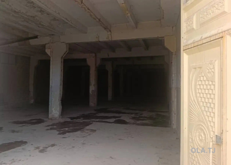Офис в аренду, В жилом доме, 600 м²