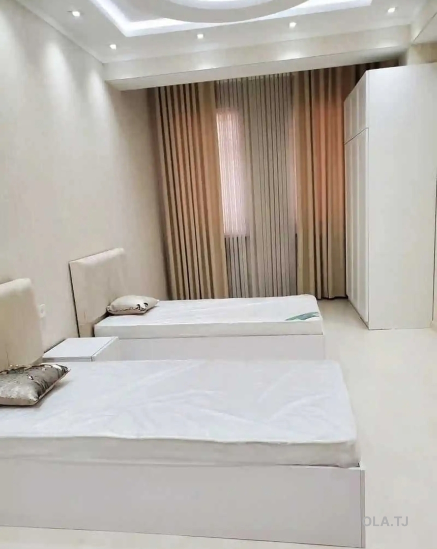 3 комнатная квартира, 6 этаж, 90 м²