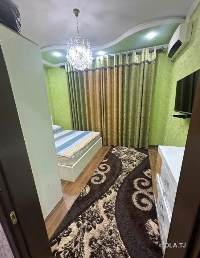 3 комнатная квартира,  этаж, 100 м²