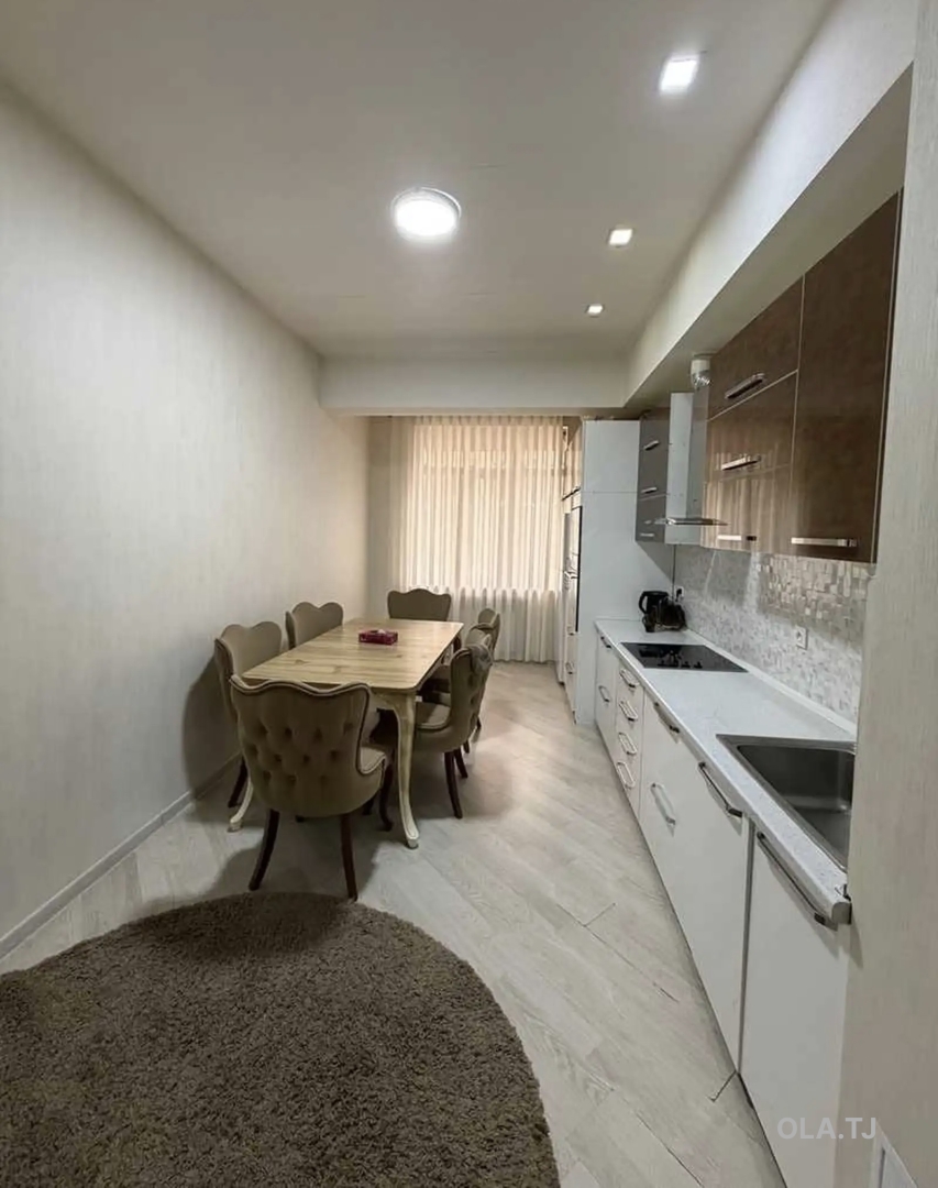 3 комнатная квартира, 11 этаж, 100 м²