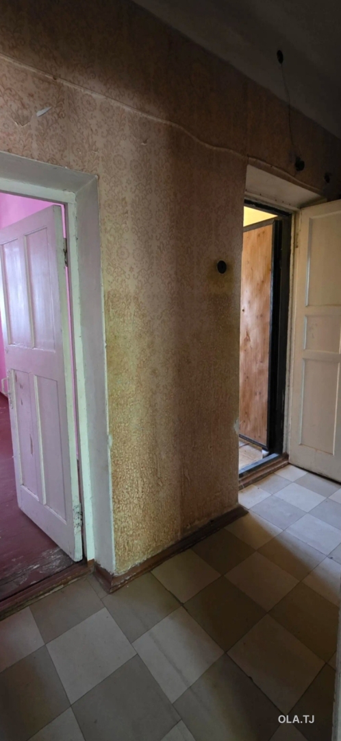 2 комнатная квартира, 2 этаж, 50 м²