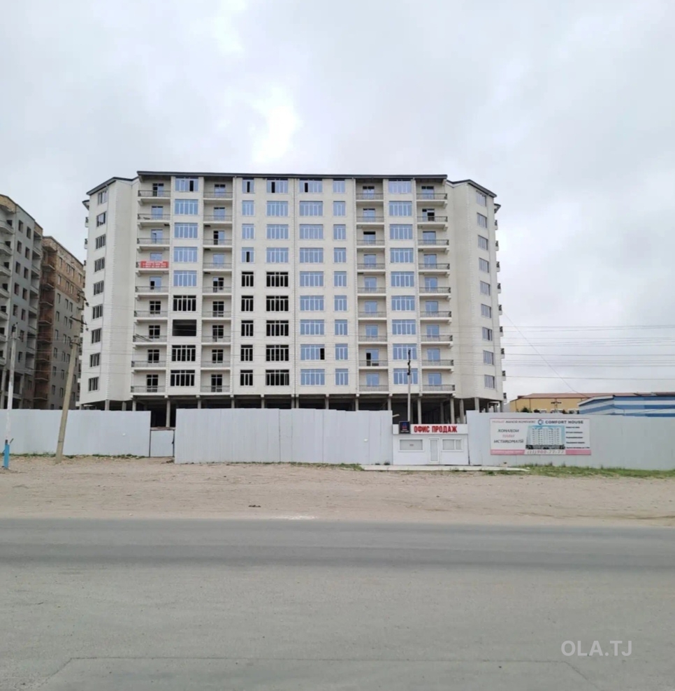 4 комнатная квартира, 7, 144 м²