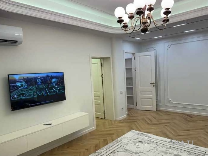 2 комнатная квартира, 7 этаж, 85 м²