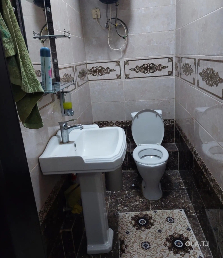 Комната в 3 комнатной квартире, 12/,