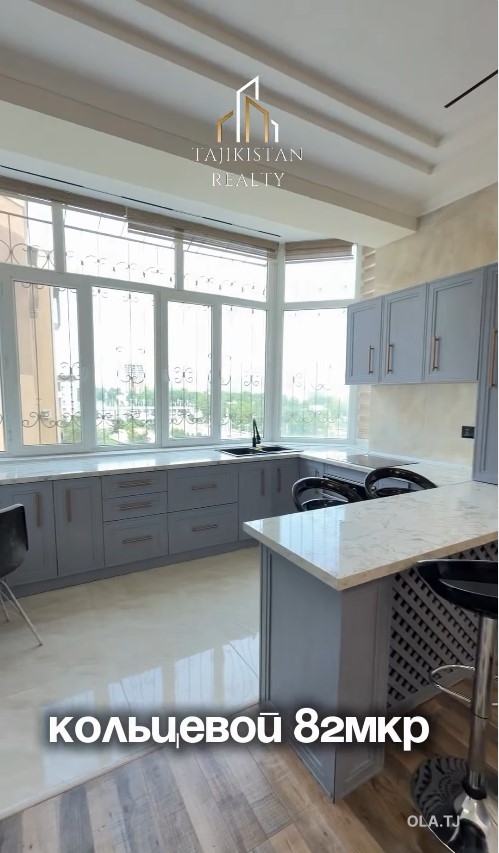 3 комнатная квартира, 8 этаж, 80 м²