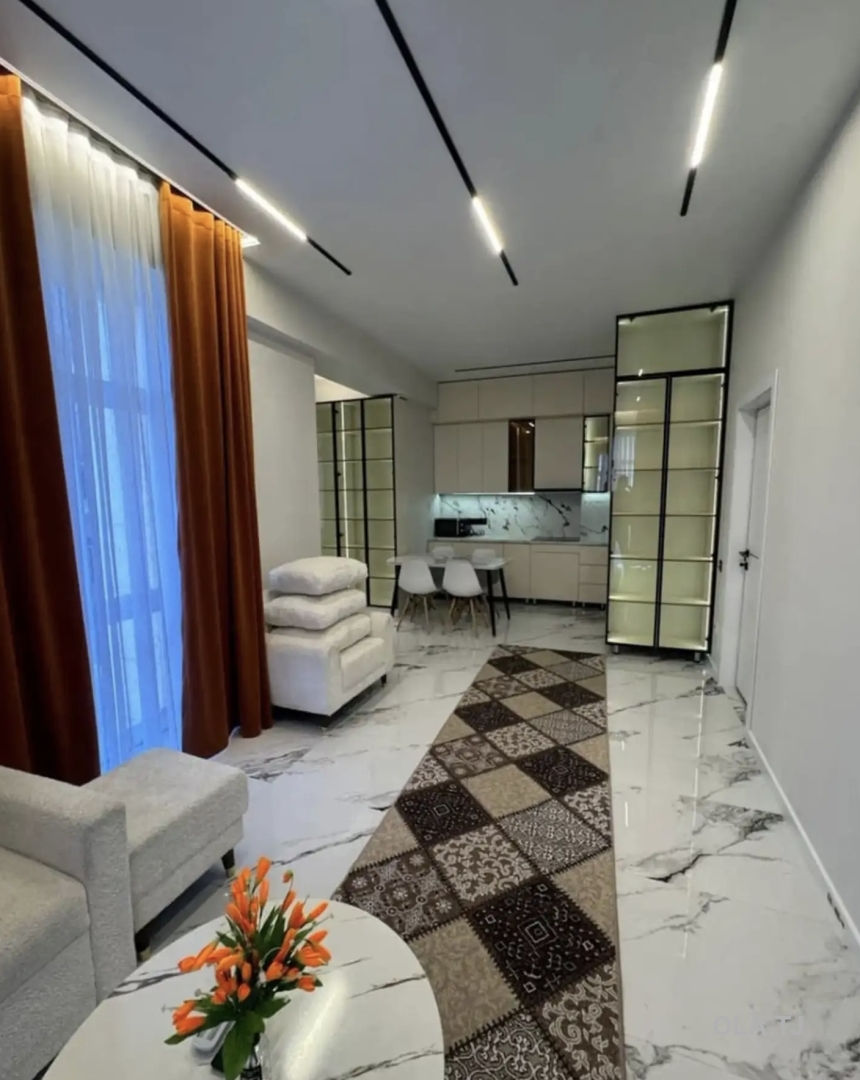 3 комнатная квартира, 16 этаж, 90 м²