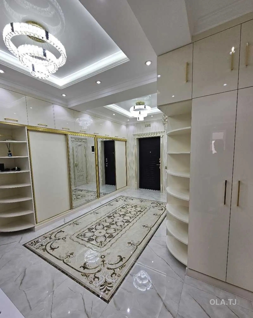 3 комнатная квартира, 8 этаж, 91 м²