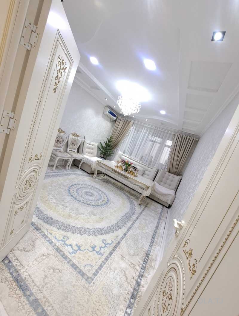 3 комнатная квартира, 4 этаж, 180 м²