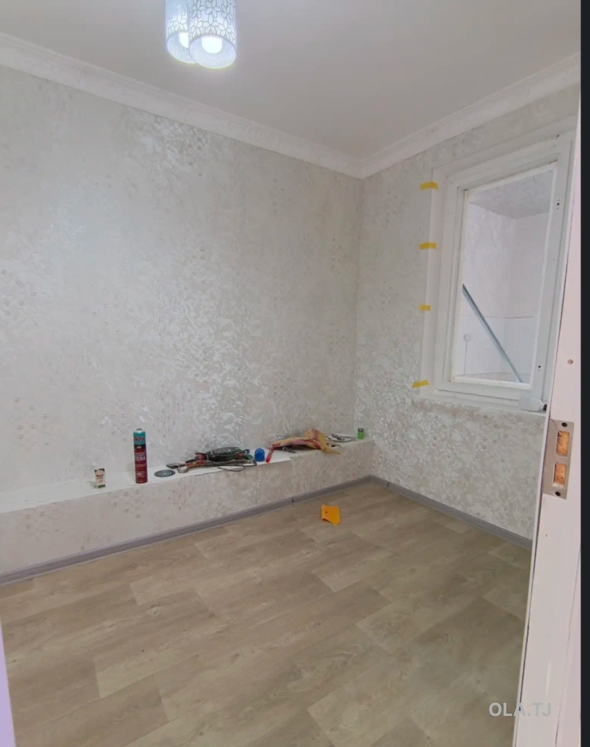 3 комнатная квартира, 1 этаж, 53 м²