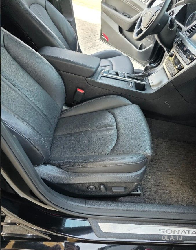 Hyundai Sonata,  2016