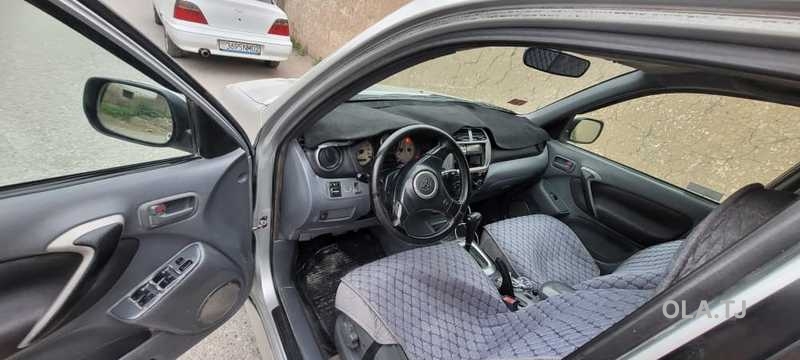 Toyota RAV4,  2002