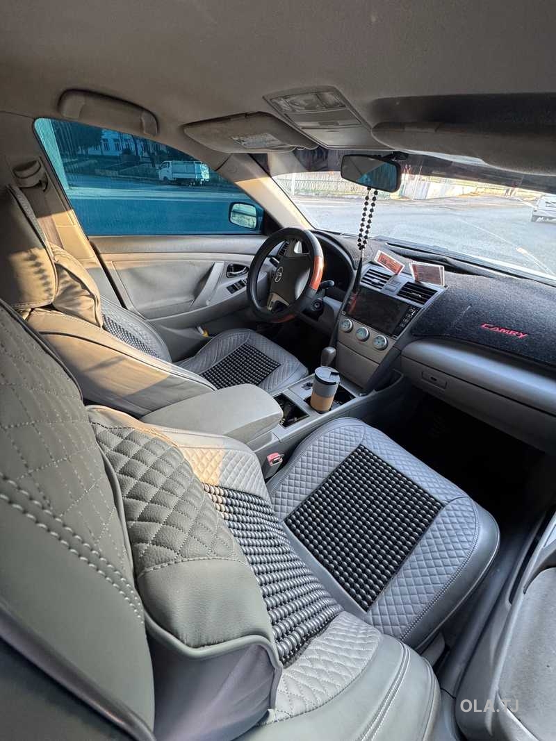 Toyota Camry,  2009