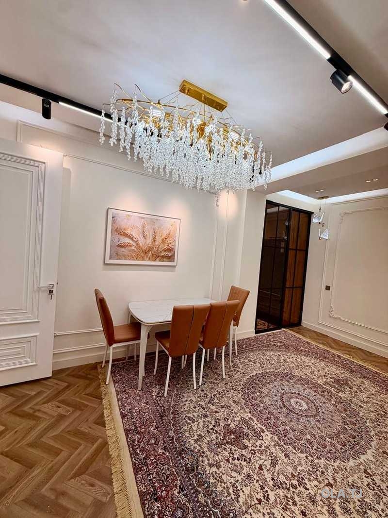 3 комнатная квартира, 5 этаж, 90 м²