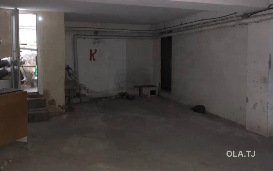 Склад на продажу, 325 м²