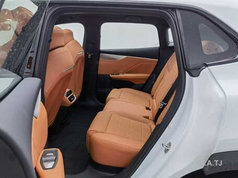 Changan Deepal SL03,  2025
