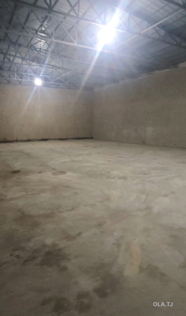 Офис в аренду, В бизнес-центре, 240 м²