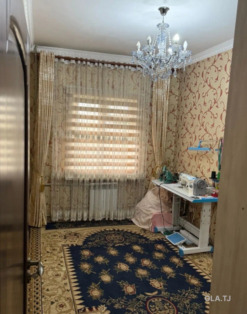 4 комнатная квартира, 6, 110 м²