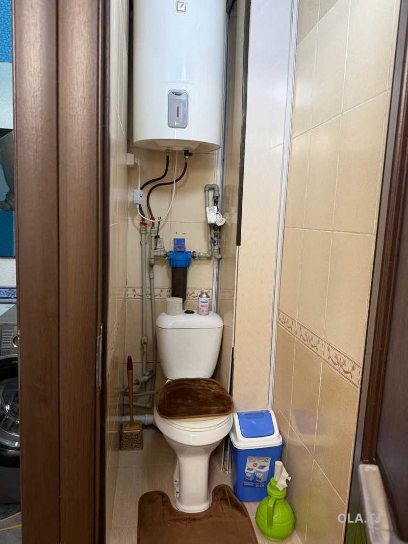3 комнатная квартира, 2 этаж, 80 м²