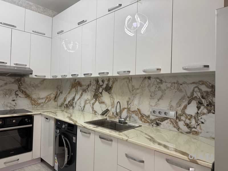 2 комнатная квартира, 5 этаж, 90 м²