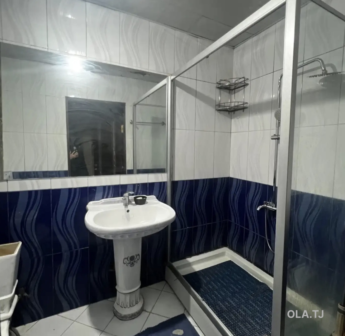 3 комнатная квартира, 1 этаж, 75 м²