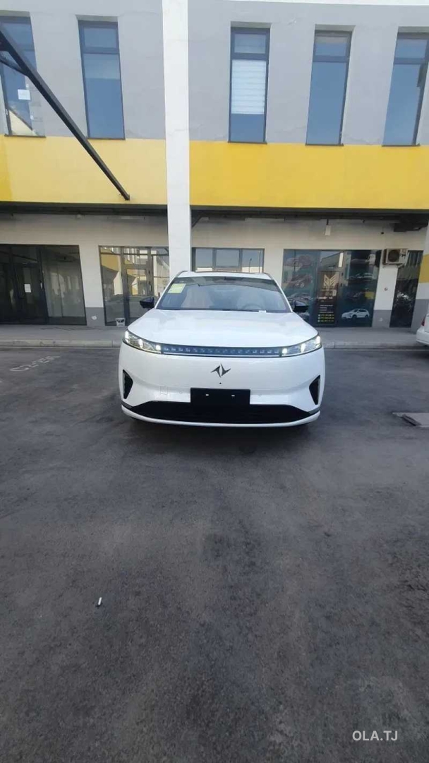 Dongfeng Aeolus L7,