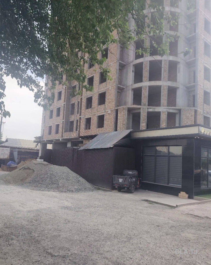 Помещение под магазин / салон, 200м², 4 мкр